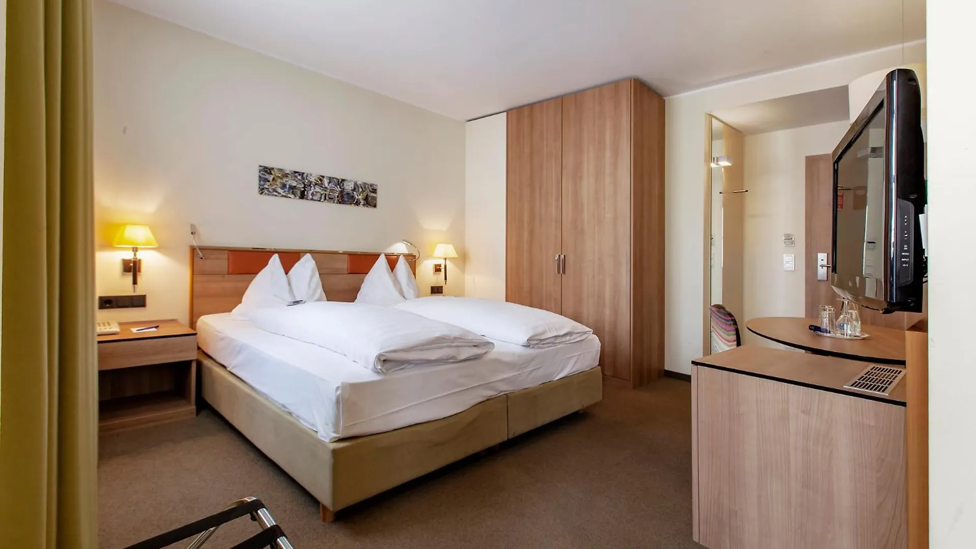 Hotel Am Jakobsmarkt Nuremberg 3*,